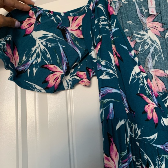 Xhiliration Blue Floral Women’s Dress - Picture 3 of 3